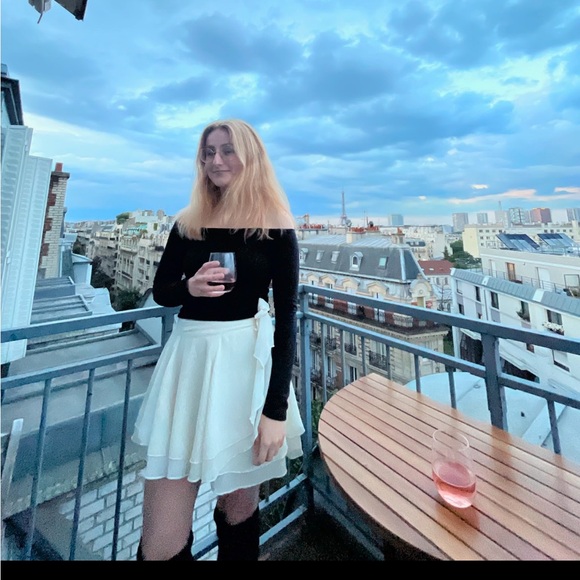 Meet your Posher, Anbey - Picture 1 of 1